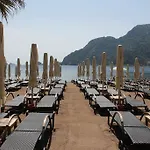 Sea Star - Adult Only مرمريس